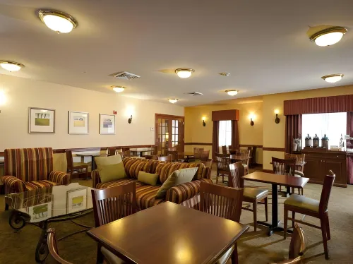 Four Points by Sheraton Bedford Manchester Airport Restauration Photos