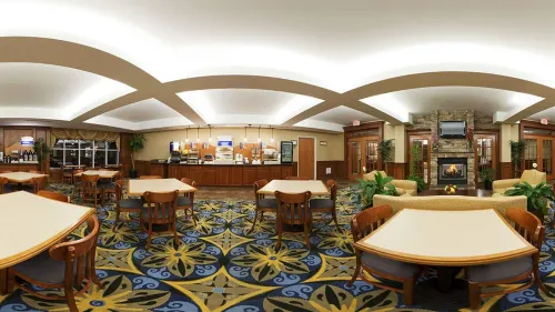 Holiday Inn Express & Suites Auburn Hills Restauration Photos
