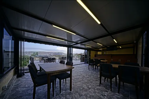 Epoch Stone House Dining Photos