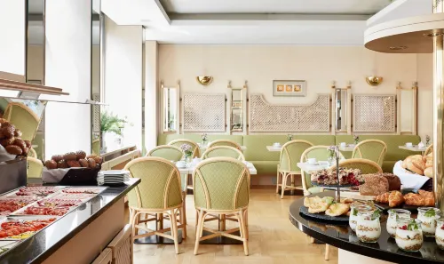 Living Hotel Kanzler Restauration Photos