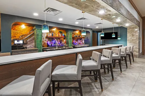 DoubleTree by Hilton Tulsa - Warren Place Leisure & Recreation Photos