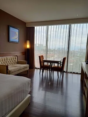 Hotel California Bandung Photos