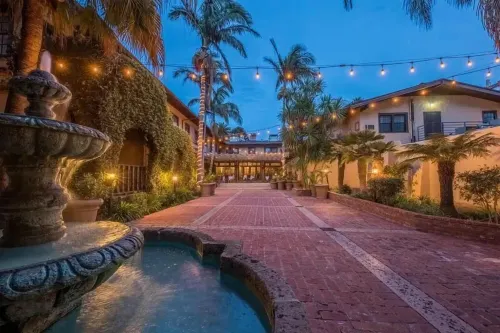 Historic Santa Maria Inn Public Areas Photos