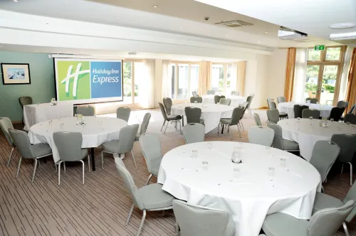 Holiday Inn Express Cambridge-Duxford M11, Jct.10 مرافق الأعمال Photos