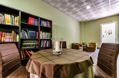 Hotel Valdemoro Near Hotel Photos