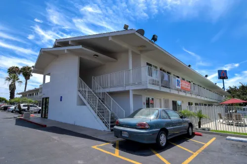 Motel 6 Westminster, CA - South - Long Beach Area Esterni Photos