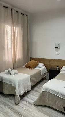 Hostal Ruta de Francia Номера Photos