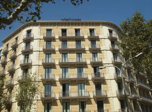 H10 Casanova Exterior Photos