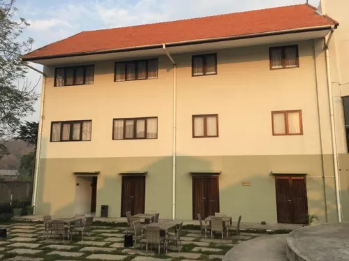 Luwansa Beach Hotel Exterior Photos