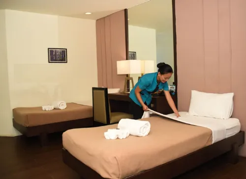 Tacloban Plaza Hotel Photos