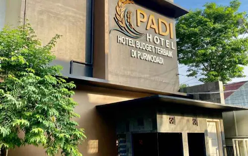 Padi Hotel Purwodadi Extérieur Photos