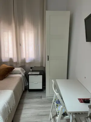 Hostal Ruta de Francia Photos