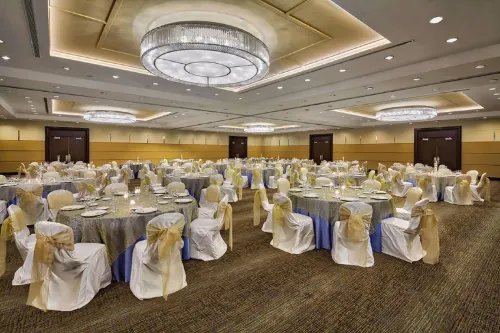 Holiday Inn Express Chicago NW - Arlington Heights Restauration Photos