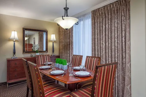 Clarion Collection Hotel Arlington Court Suites Rooms Photos