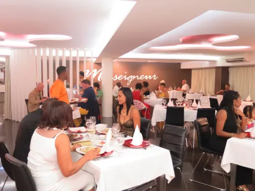 Hotel VIP Praia Restauration Photos