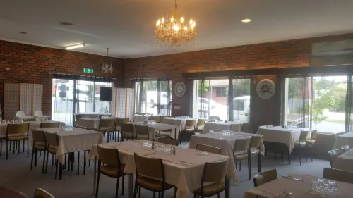 Wilsons Promontory Motel Dining Photos