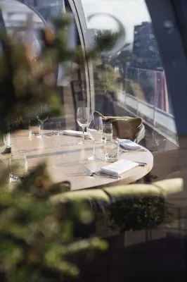 Montcalm Royal London House-City of London Restauration Photos