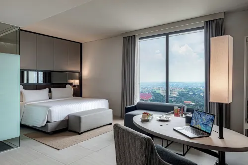 Whiz Luxe Hotel Spazio Surabaya Photos
