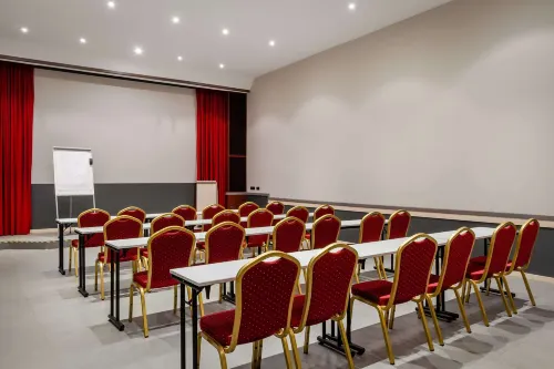 Petit Palace Trencadis Business Facilities Photos