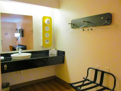 Motel 6 Memphis, TN - Downtown Camere Photos