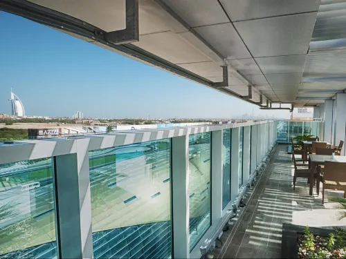 Rose Park Hotel - Al Barsha, Opposite Metro Station Рядом с отелем Photos