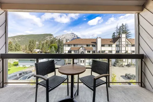 Best Western Plus Siding 29 Lodge Near Hotel Photos