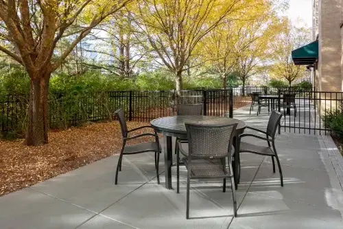 Hilton Garden Inn Atlanta Perimeter Center Extérieur Photos