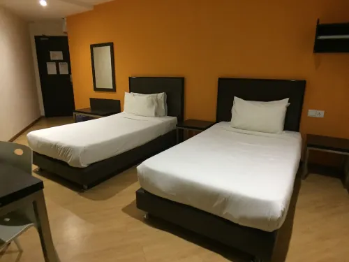 Padungan Hotel Rooms Photos