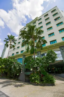 Paragon Wahid Hasyim Extérieur Photos