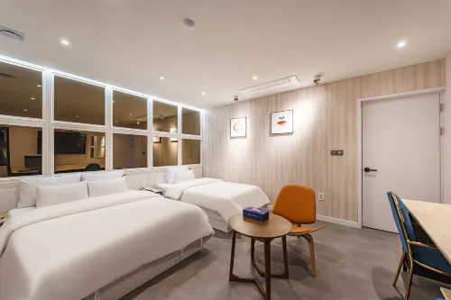 Hotel Millennium Rooms Photos