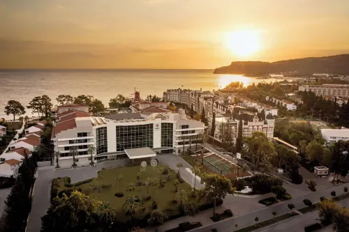Akra Kemer - All Inclusive À proximité de l'hôtel Photos