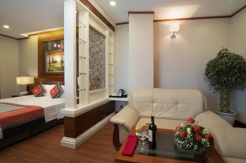 Hanoi Larosa Hotel Zimmer Photos