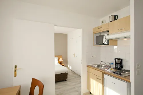 Appart Hôtel - Séjours et Affaires / Résidence étudiante - Les estudines Créteil Le Magistère Photos