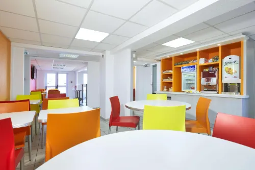 Premiere Classe Montreuil Restauration Photos
