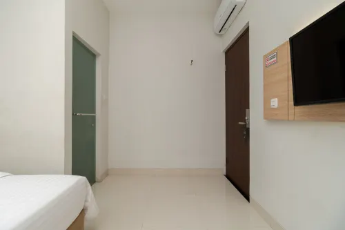 Urbanview Hotel Cengkareng Jakarta by RedDoorz Chambres Photos