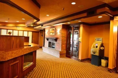 Assiniboine Gordon Inn on the Park Public Areas Photos