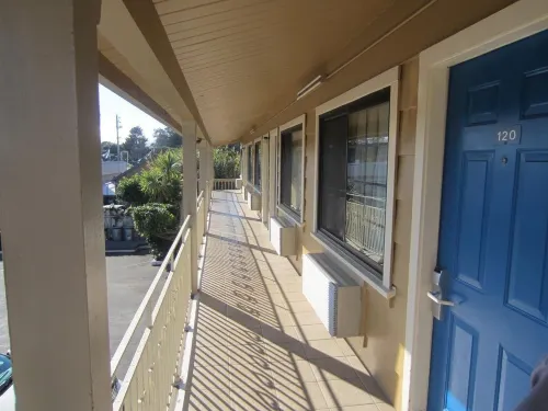 Rodeway Inn Monterey Near Fairgrounds Espaces publics Photos