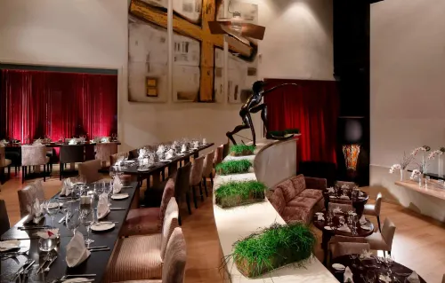 The Morrison Dublin, Curio Collection by Hilton Restauration Photos