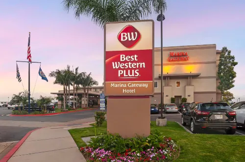 Best Western Plus Marina Gateway Hotel Rooms Photos