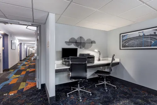 SureStay Plus Hotel by Best Western St. Louis Westport Espaces Affaires Photos