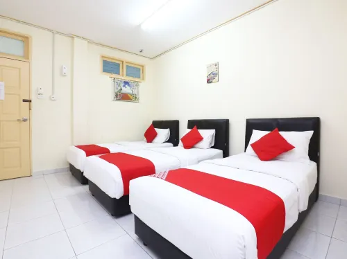 Super OYO 89640 Hotel Pelangi Marang Chambres Photos