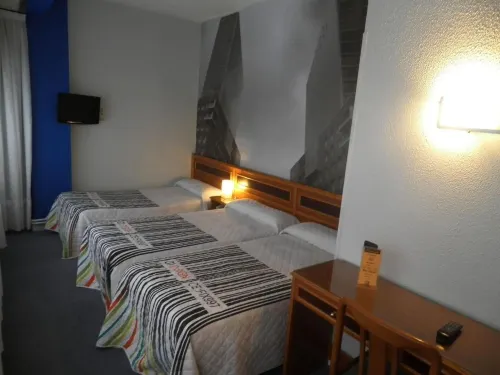 Hotel Photo Zabalburu Rooms Photos