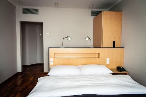 Royal Hotel - Urban Living Photos
