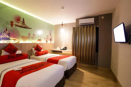 Meotel Purwokerto by Dafam Kamar Photos