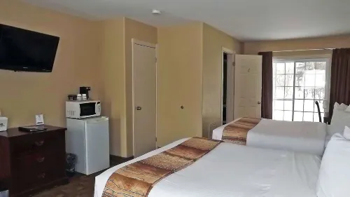 Canadas Best Value Inn and Suites Charlottetown Zimmer Photos