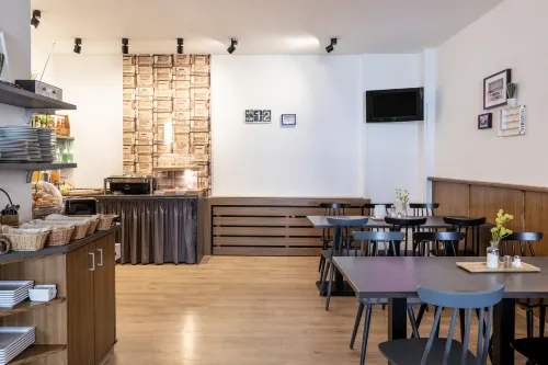 Hotel Ambassador Essen Ăn uống Photos