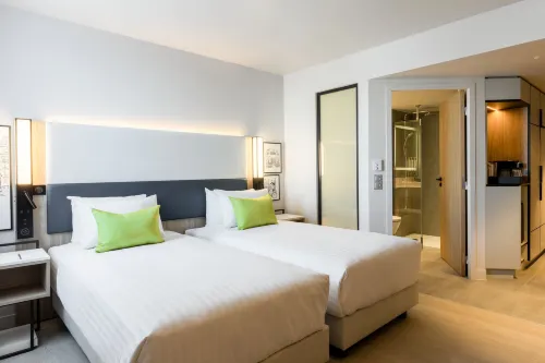 Courtyard Paris Creteil Rooms Photos