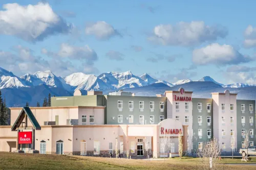 Ramada by Wyndham Hinton Chambres Photos