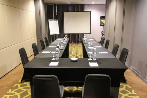 Hotel Rivoli Jakarta Fasilitas Bisnis Photos