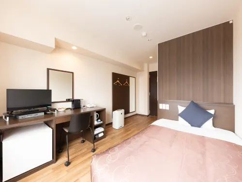 OYO City Hotel Higashimatsuyama Zimmer Photos